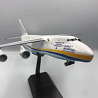 Модель самолета: Антонов Ан -124-100М UR 82008 "BE BRAVE LIKE OKHTYRKA"