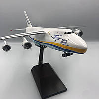 Модель самолета: Антонов Ан-124-100 UR 82073 "BE BRAVE LIKE IRPIN"