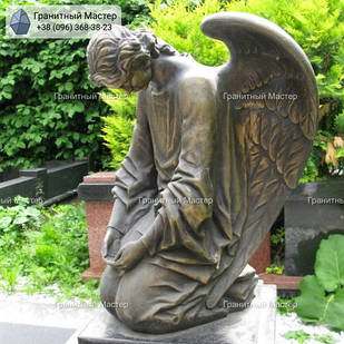 Скульптура ангела з бронзи № 1347