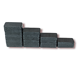 Магніт феритовий Прямокутний 20х10х3,5 мм +-60 шт.