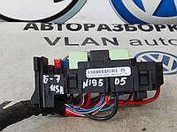 Блок запобіжників 5C0937819L VW Б 7 USA VW