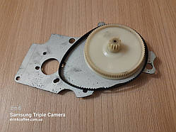 Шестерня з гайкою і майданчиком двигуна кавомолки для кавоварки Delonghi ESAM 6600 PrimaDonna б/у