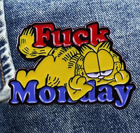 Брошь брошка значок пин рыжий кот толстый ленивый гарфилд Garfield fuck monday не люблю понедельник