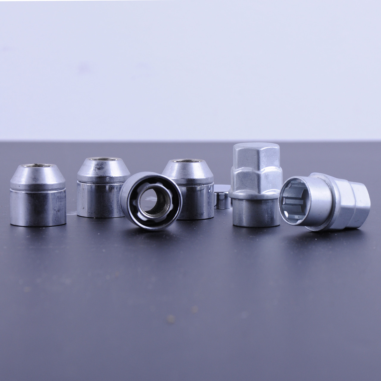 Гайка секретна 12х1,5х22 хром конус откр. (вращ. кільце, 2 ключа) (4 шт) (блист) 406145 X2, фото 1