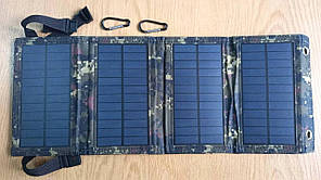 Зарядний пристрій розкладний на 4 сонячних модулях, 5В 2.3А в захисному чохлі з карабінами, камуфляж