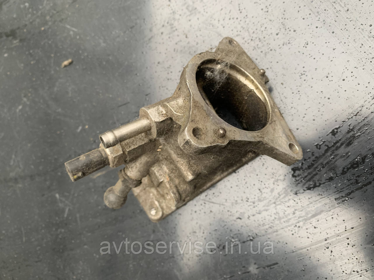 Клапан EGR Skoda A7 1.6 TDI, фото 1