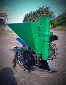 Картоплесаджалка мотоблочна З БУНКЕРОМ ДЛЯ МІНДОБРИВ КСМ-1ЦУ