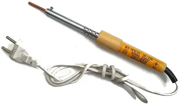 25 Вт 220 В, паяльник, дерев'яна ручка, мідне жало, ф 3,5 мм