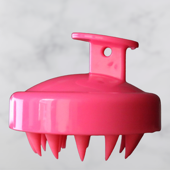 Силіконова щітка-масажер для миття голови Comair Малинова