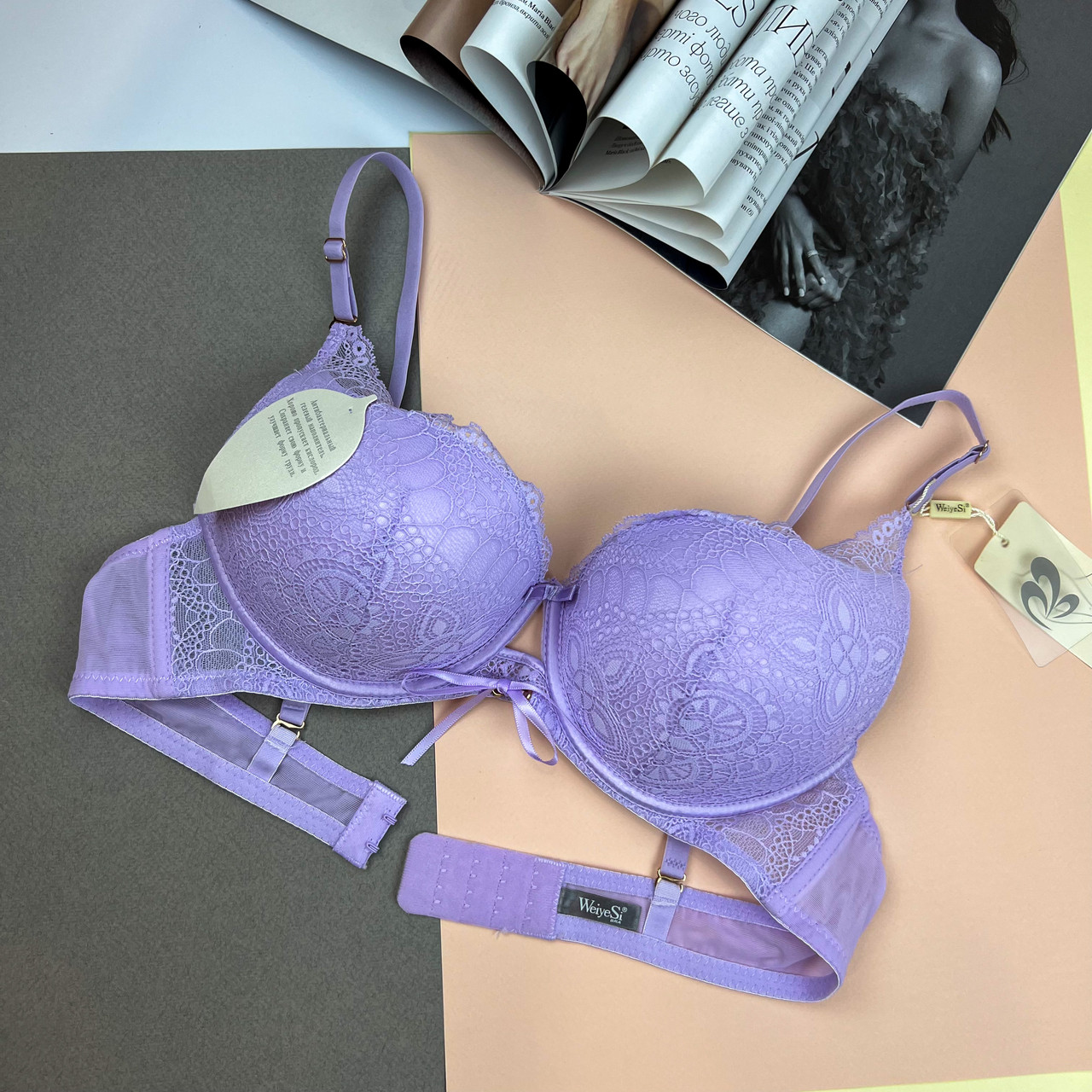 Бюстгальтер WeiyeSi мереживний з PUSH UP та силіконовим наповнювачем, 2-ка