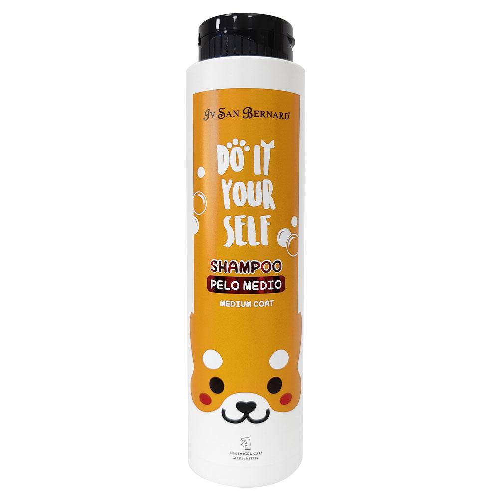 Шампунь для котів та собак із середньою шерстю Iv San Bernard Do It Yourself Pelo Medio 300 мл, фото 1