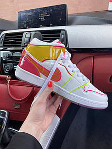 Кросівки жіночі білі Nike Air Jordan 1 Mid (06372) 37