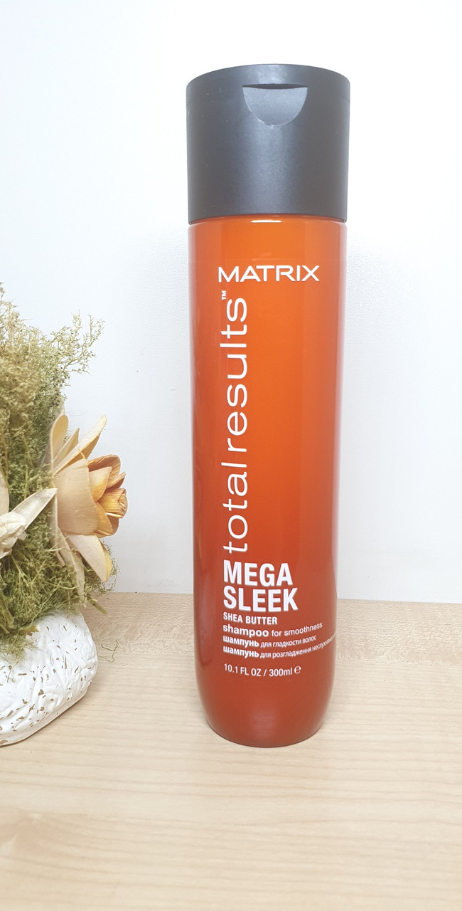 Шампунь з маслом Ши для гладкості волосся - Matrix Total Results Mega Sleek Shampoo,300 мл