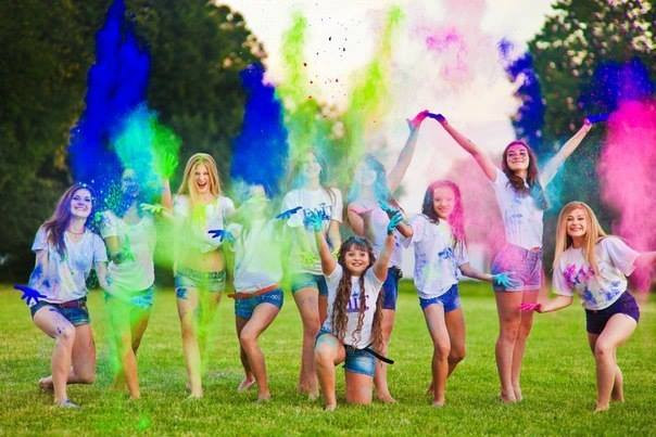 Свято фарб Холі Свято фарб Холі