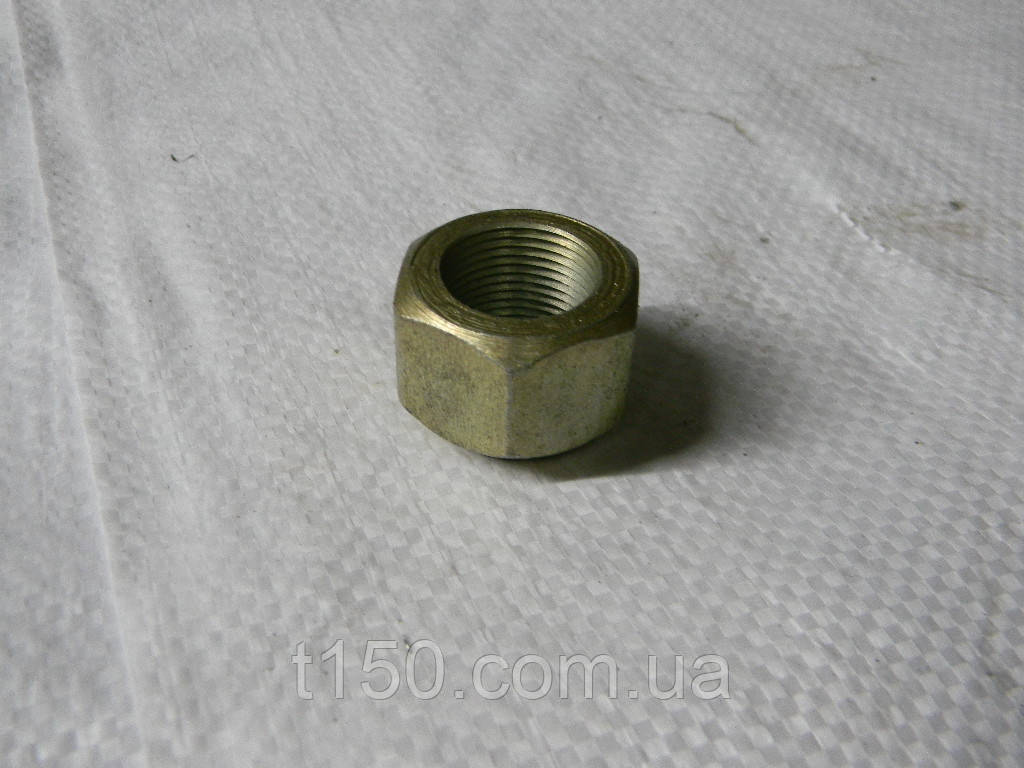 125.39.131 Гайка колеса права