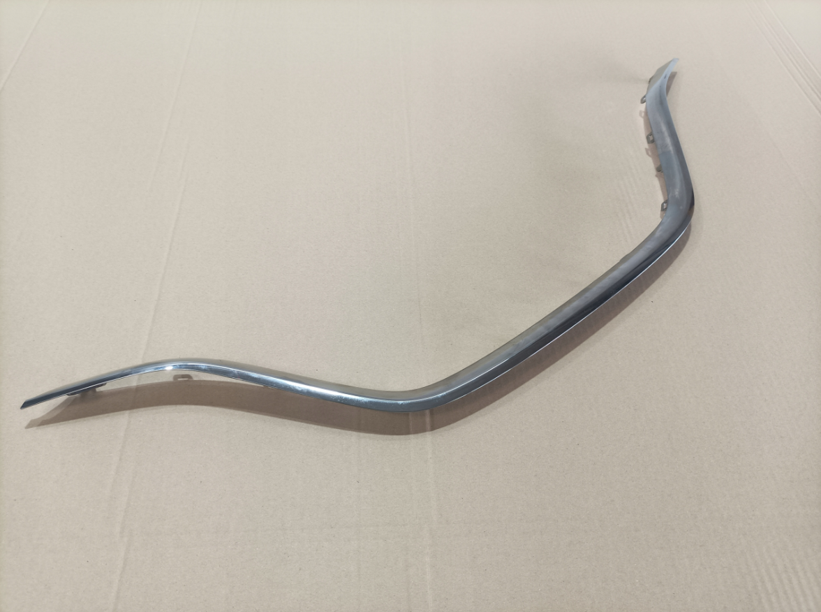 Накладка решітки (хром) Renault Kadjar Рено Каджар (2019-...) Оригінал 623857297R, фото 1