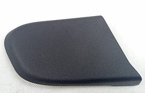 Накладка кріплення сидіння Mitsubishi Outlander 3 (2018-на час) 3-й рестайлінг 2-ряд тип 2 права оригінал б/у