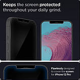 Захисне скло Spigen для iPhone 12 / 12 Pro EZ FIT GLAS.tR Screen Protector (2 шт.), Clear (AGL01801), фото 4
