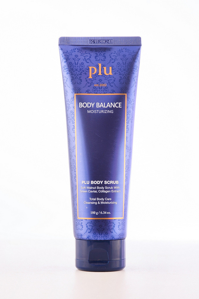 Зволожуючий скраб для тіла з рослинним комплексом та екстрактом PLU Body Balance Moisturizing Complex Scrub
