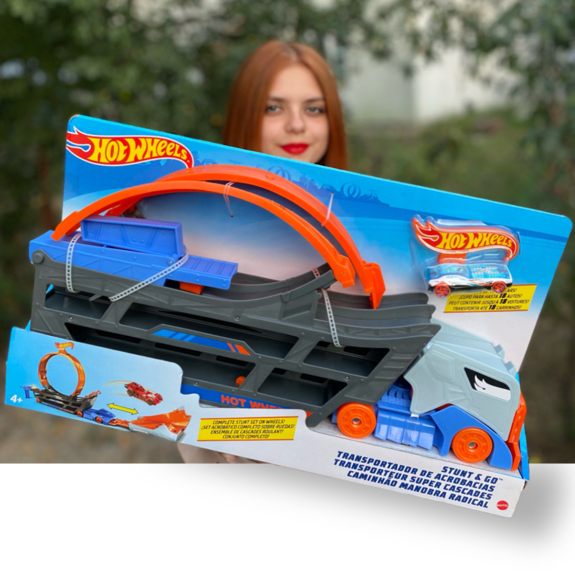 Хот Вілс Автовоз з петлею Hot Wheels Stunt & Go Track Set (GCK38)