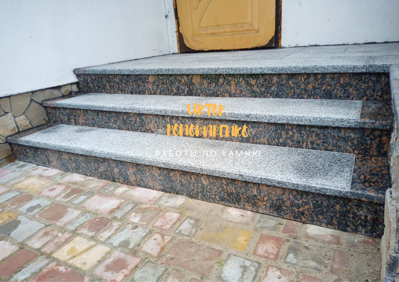 Гранитная лестница, ступени из гранита Покостовский и Малофедоровский, укладка гранита, крыльцо из гранита - фото 1 - id-p1679028495