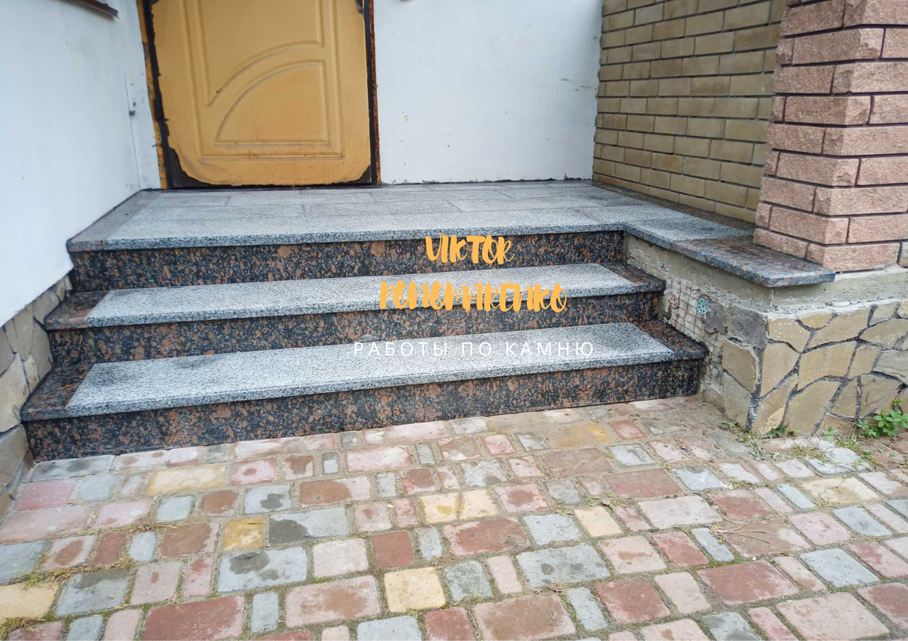 Гранитная лестница, ступени из гранита Покостовский и Малофедоровский, укладка гранита, крыльцо из гранита - фото 9 - id-p1679028495