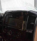 Накладки на панель Мерседес Спрінтер 906 Чорний Рояльний лак (Туреччина 61деталь) Mercedes Sprinter 2006-2020г, фото 2