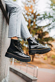 Dr. Martens JADON Patent Black No Logo 1