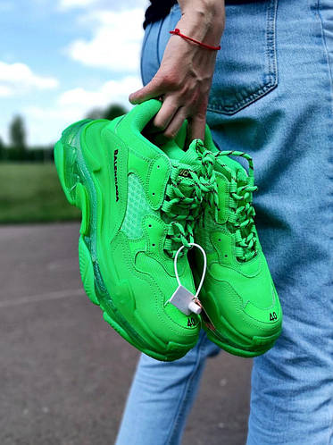 Balenciaga triple s green 2025