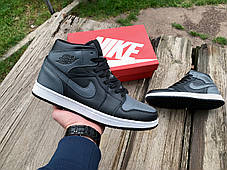 Кросівки чоловічі Nike Air Jordan 1 Retro High Black Grey чорні з сірим, фото 4