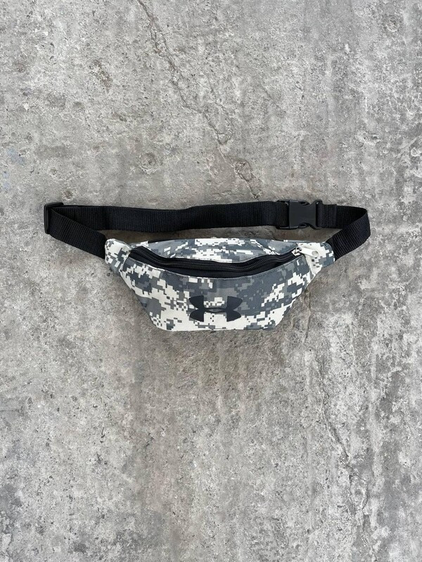 Поясна сумка від бренду Intruder військового забарвлення, фото 1