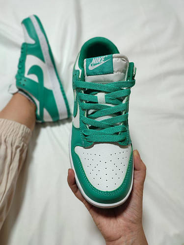 Купить Женские кроссовки Nike SB Dunk Low Green Glow кеды Найк СБ Данк ...