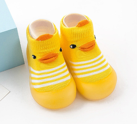 Шкарпетки-тапочки на силіконовій підошві для дітей