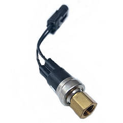 Датчик тиску кондиціонера на техніку John Deere