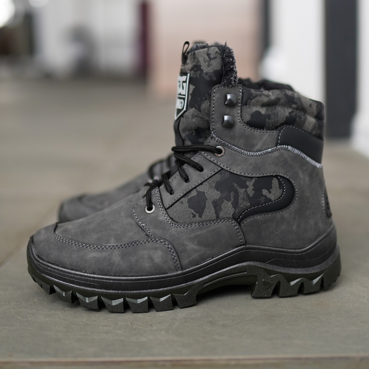 Зимові черевики чоловічі камуфляж