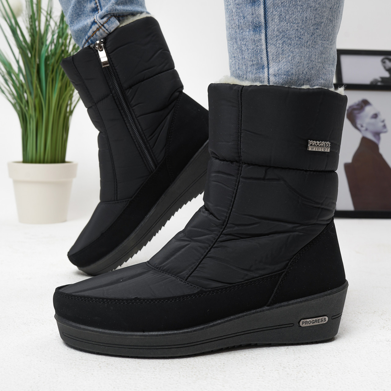 Жіночі дутики на замку