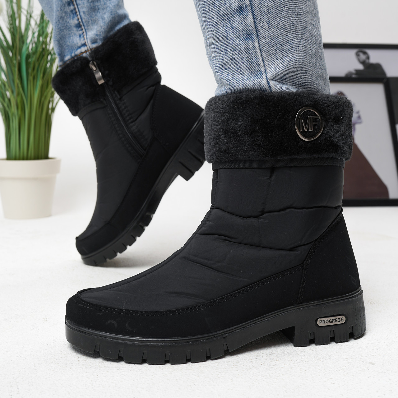 Жіночі дутики на хутрі зимові