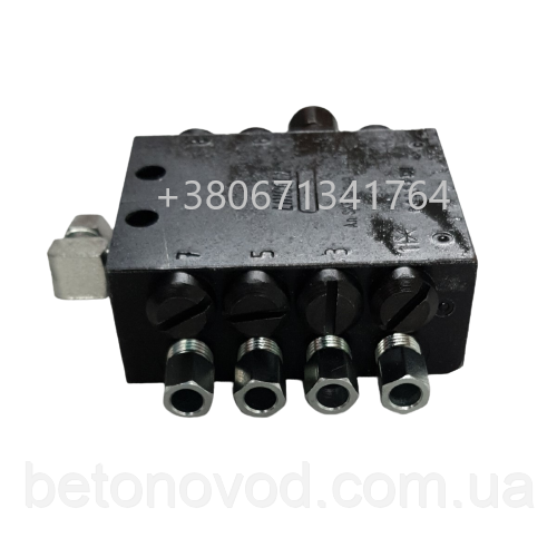 Розподільник консистентного мастила SSV для автобетононасоса, фото 1