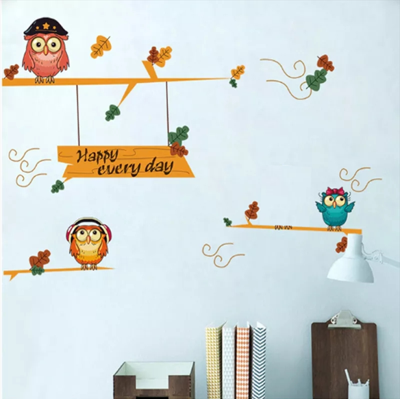 Вінілова наклейка на стіну, шафи в дитячу "Heppy every day сімейство сов" 50см*75см (лист30*60см)