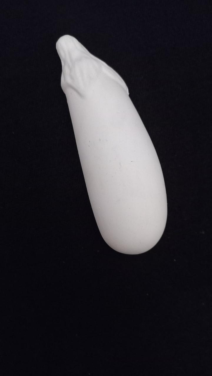 Гіпсова фігурка для фарбування з магнітом "Баклажан"