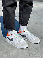 Мужские кроссовки Nike Blazer Low 77 Vintage Leather White Black Orange (белые с чёрным/оранжевым) L0603 топ