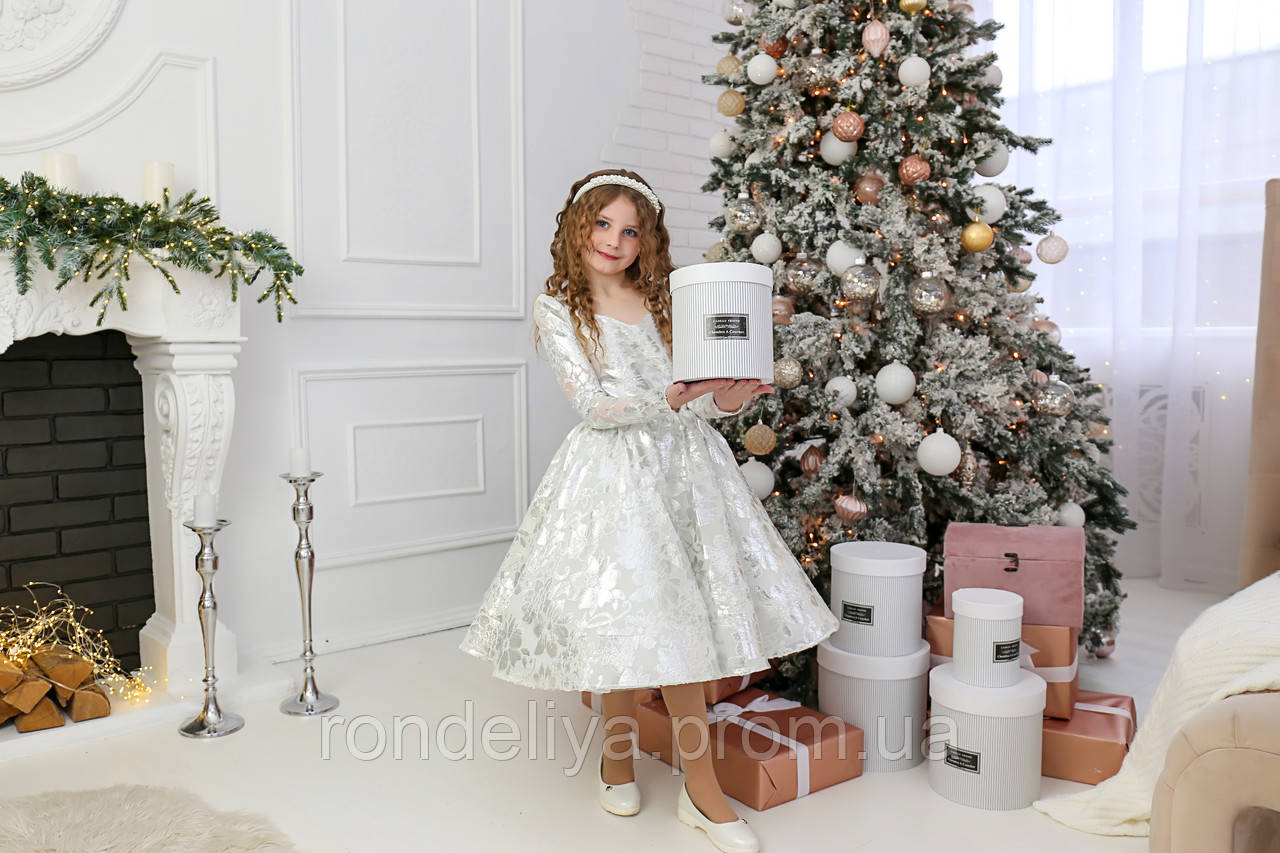 Дитяча сукня біло-срібного кольору на зріст 128-134 см