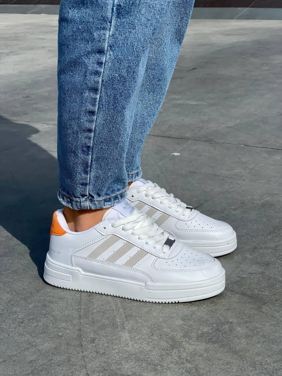 Женские кроссовки Adidas Dass-ler White Beige Orange (белые) демисезонные крутые низкие кеды L0632 топ - фото 5 - id-p1681412159