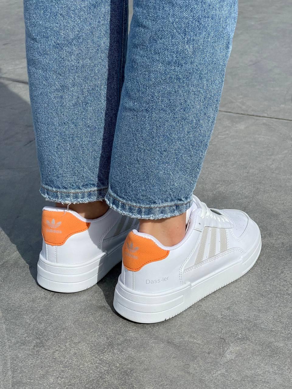 Женские кроссовки Adidas Dass-ler White Beige Orange (белые) демисезонные крутые низкие кеды L0632 топ - фото 8 - id-p1681412159