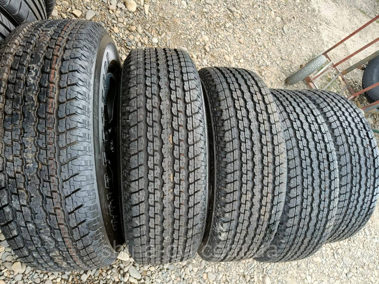 Всесезонні шини 255/70 R18 113S BRIDGESTONE DUELER HT 840