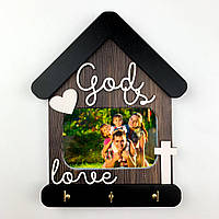 Декоративна ключниця-рамка для фото "God is love" (Коричнева прямокутна з сердечками)