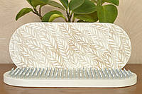 Доска садху 1.3 кг облегчённая для начинающих с шагом 10 мм в белом цвете с гравировкой Bali leaves овальная