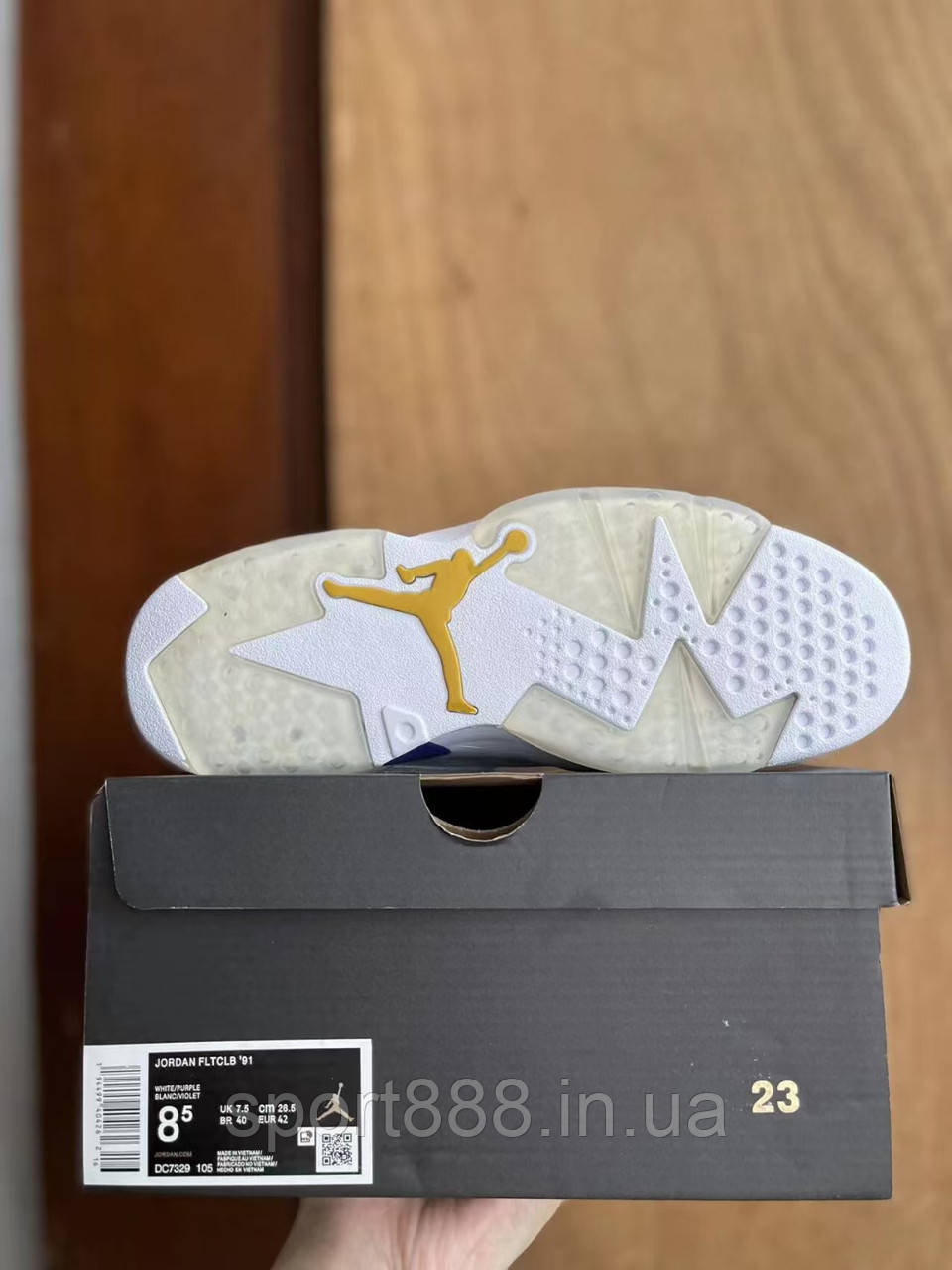 Jordan retro 11 flight club cheap
