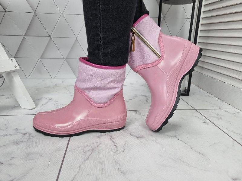 Жіночі рожеві чоботи гумові непромокані втоплені флісом по всій довжині