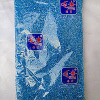 Бісер дрібний прозорий з блакитною серединкою